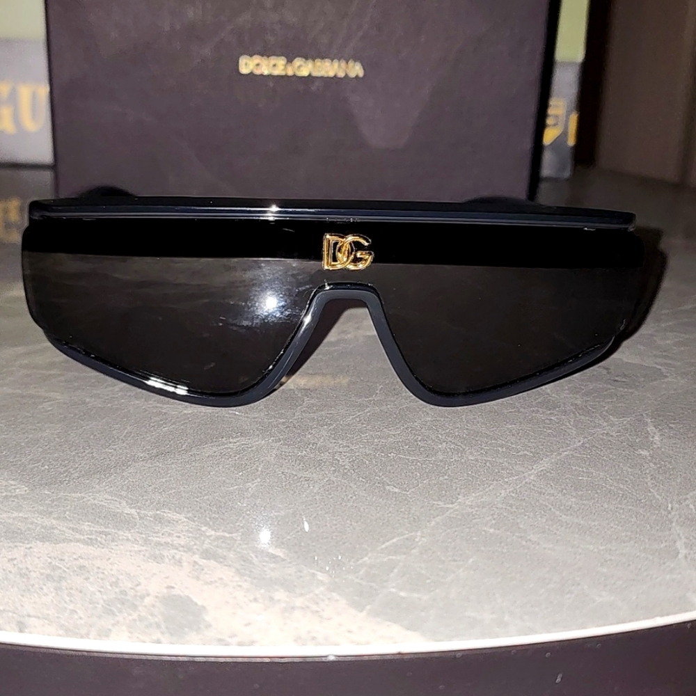 Dolce & Gabbana Shield